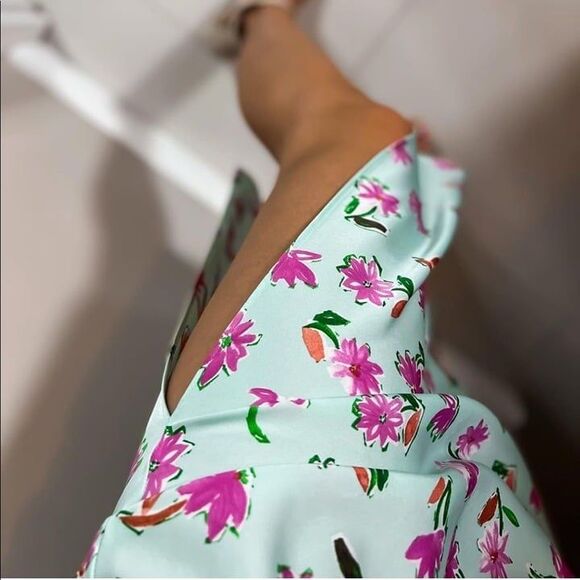 ZARA RUFFLED FLORAL DRESS - Picture 4 of 7